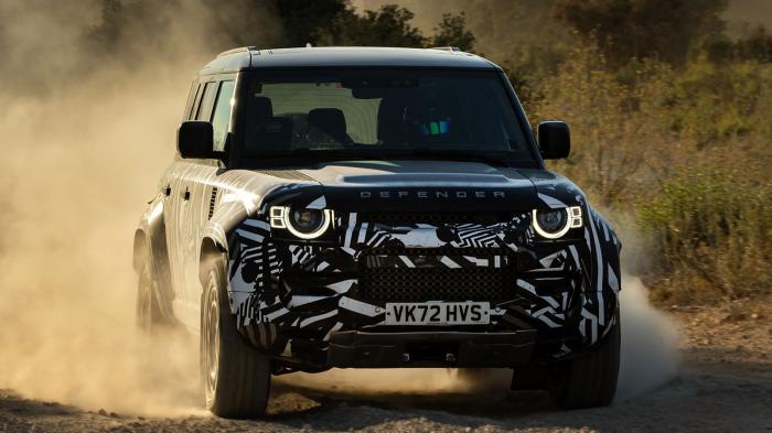  3    Land Rover Defender OCTA